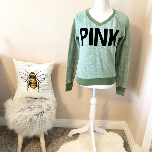 Pink Victoria's Secret pullover sweater green - Picture 2 of 6